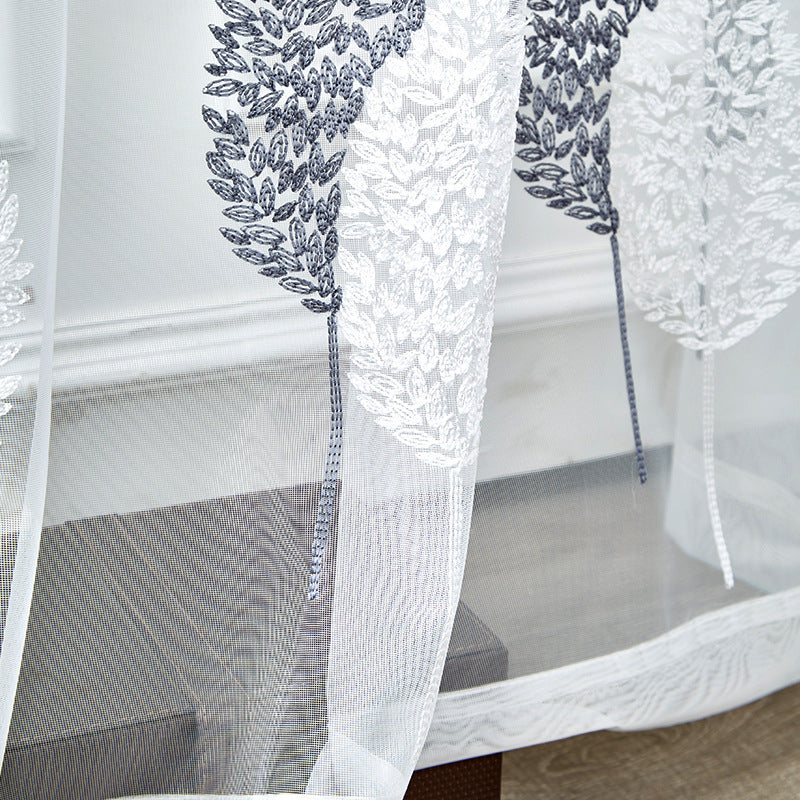 Transparenter Voile‑Vorhang mit besticktem Blattmotiv und Ösenaufhängung Brehn