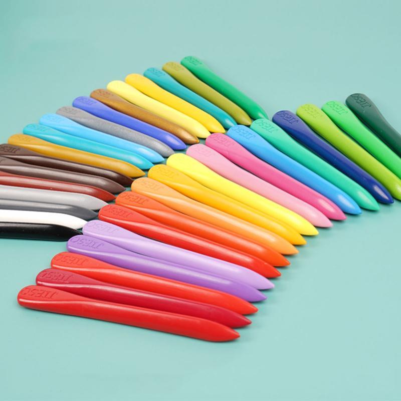 Brehn | Kindertagsgeschenke Plastikpinsel Set für Kinder mit Übungsbuch