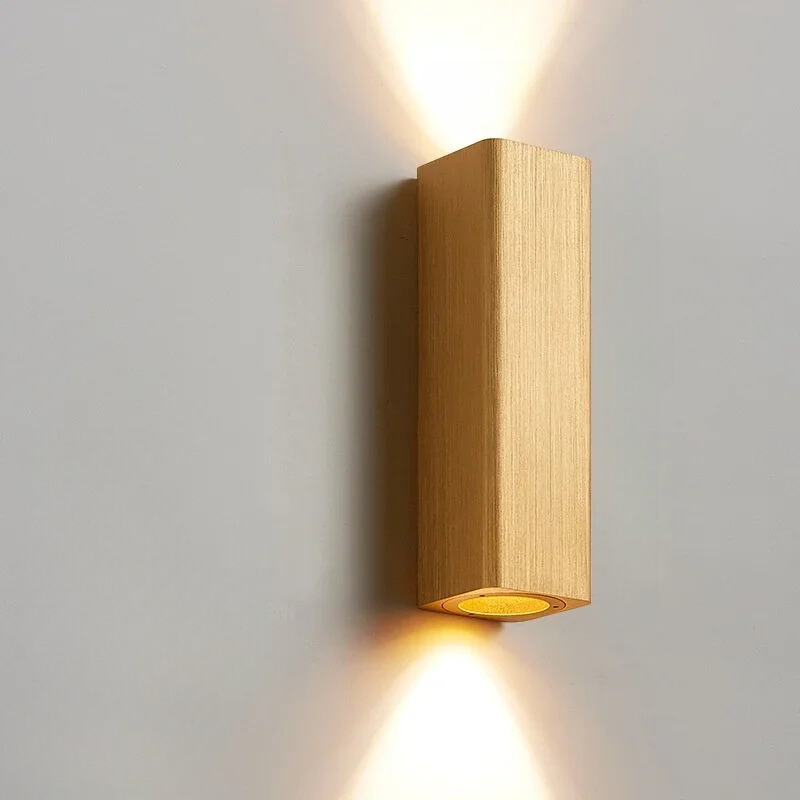 LumiGlow - Stilvolle LED-Wandlampe mit Warm- und Kaltlicht | Brehn