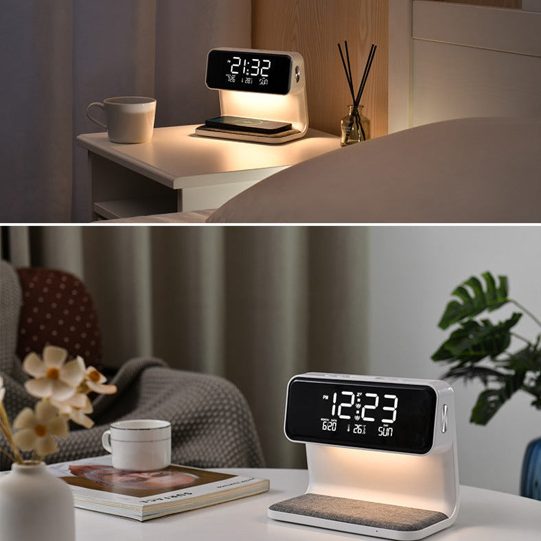 Lampe mit Uhr 3 in 1