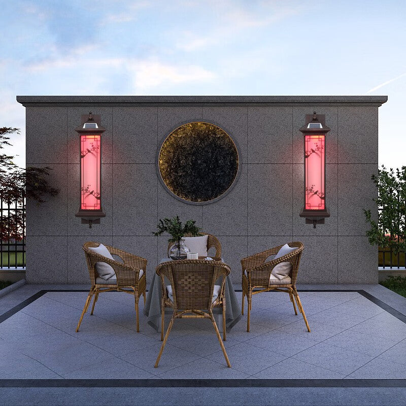 Traditionelle chinesische rechteckige Aluminium-Glas-Solar-LED-Wandleuchte für Garten | Brehn