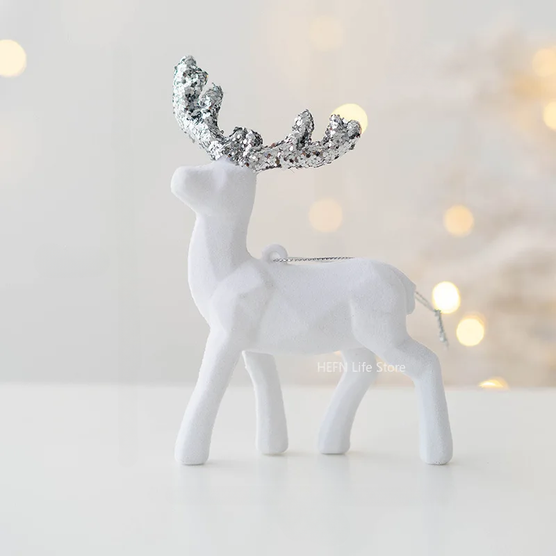 Brehn | Funkelndes Hirschornament – Luxuriöse Weihnachtsdekoration für eine festliche Atmosphäre