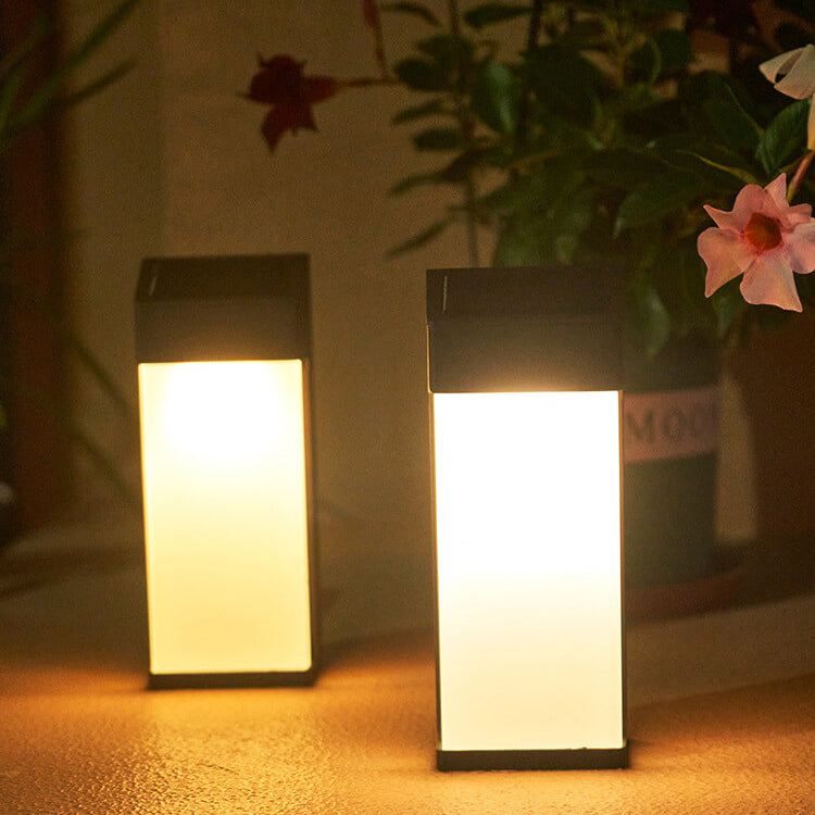 Solar Square Frosted Glass Wasserdichte Außen-LED-Wandleuchte | Brehn