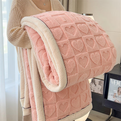 Flauschige Wohndecke mit Herz-Muster, beidseitig verdickt