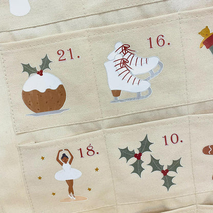 Personalisierbarer Adventskalender aus Stoff, 24 Taschen