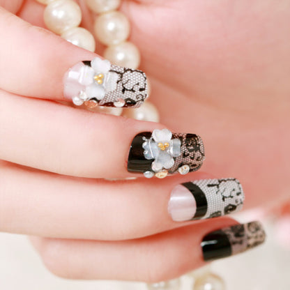 Künstlerisches Blumen- und Strass-Press-On Nagelset