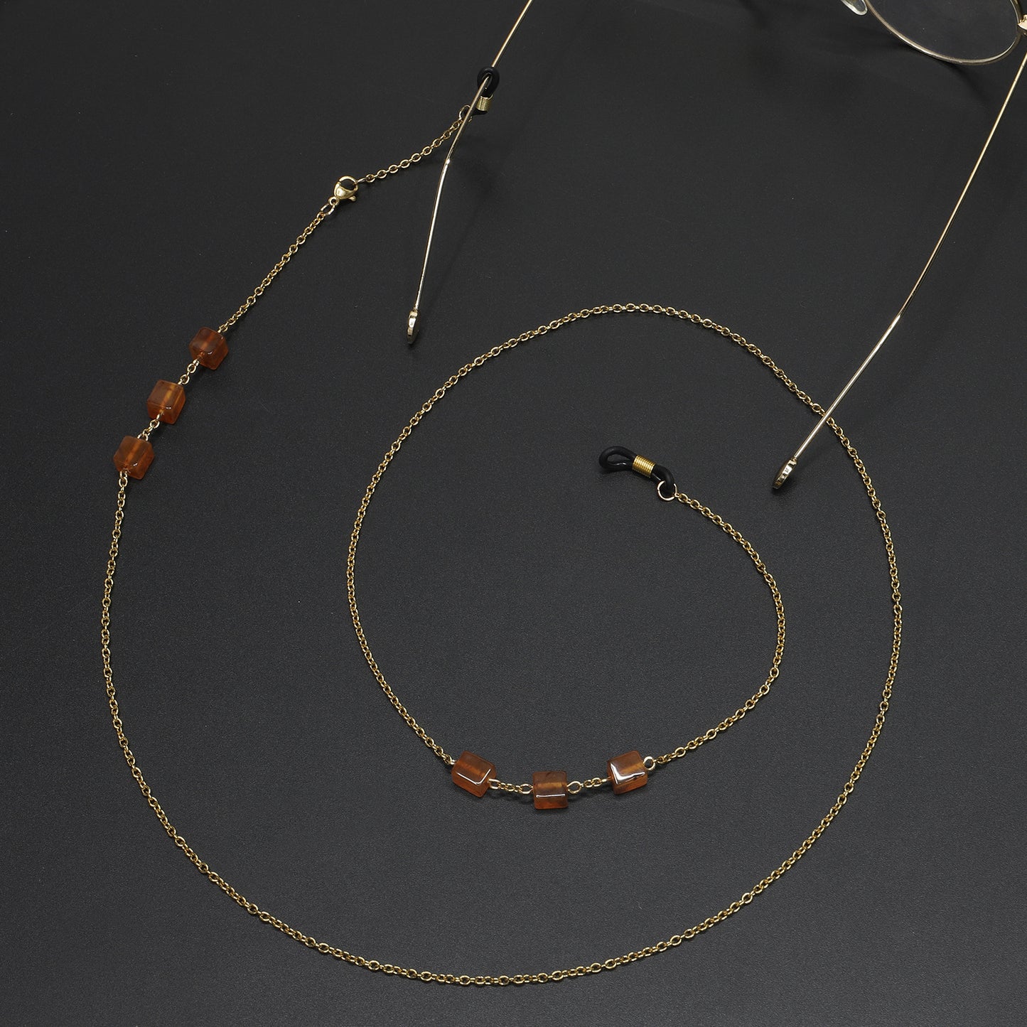 Eleganter Perlenkette Brillenhalter Brehn