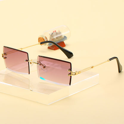 Moderne geometrische Rahmen-Sonnenbrille Brehn