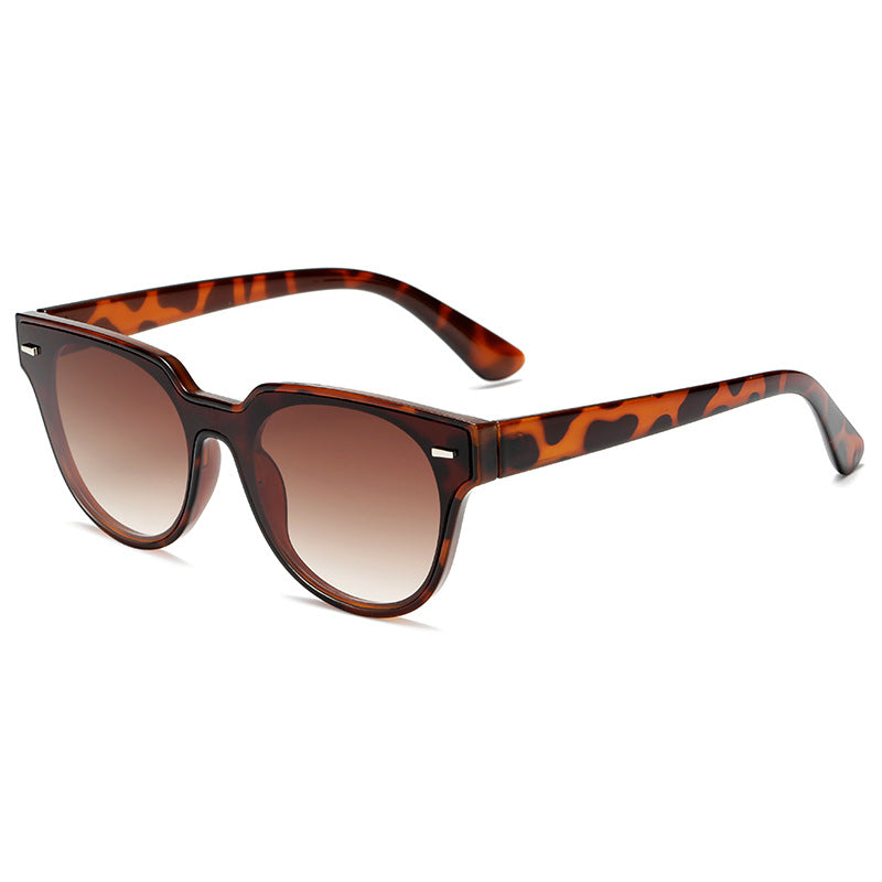 Damen modische Katzenaugen Sonnenbrille mit hochwertigem Kunststoffrahmen Brehn