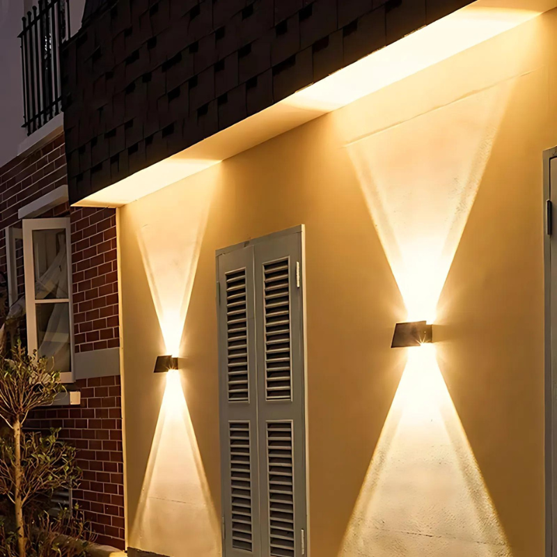 Solarlampe für den Balkon mit warmem LED-Licht