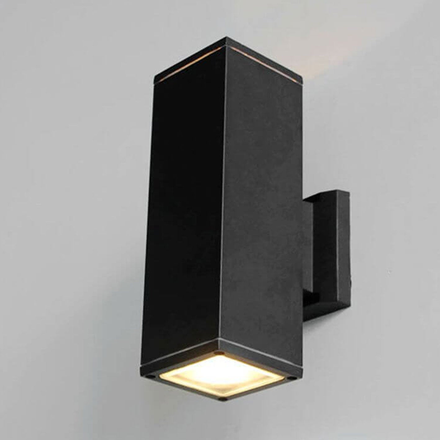 Moderner minimalistischer quadratischer Säulen-LED-leuchtender wetterfester Wandleuchten-Lampe | Brehn