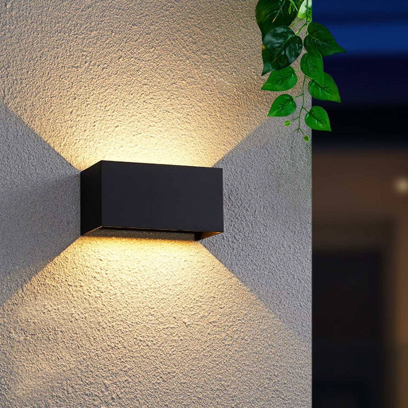 Moderne Outdoor wasserdichte rechteckige LED Up-and-Down beleuchtete Außenwandlampe | Brehn