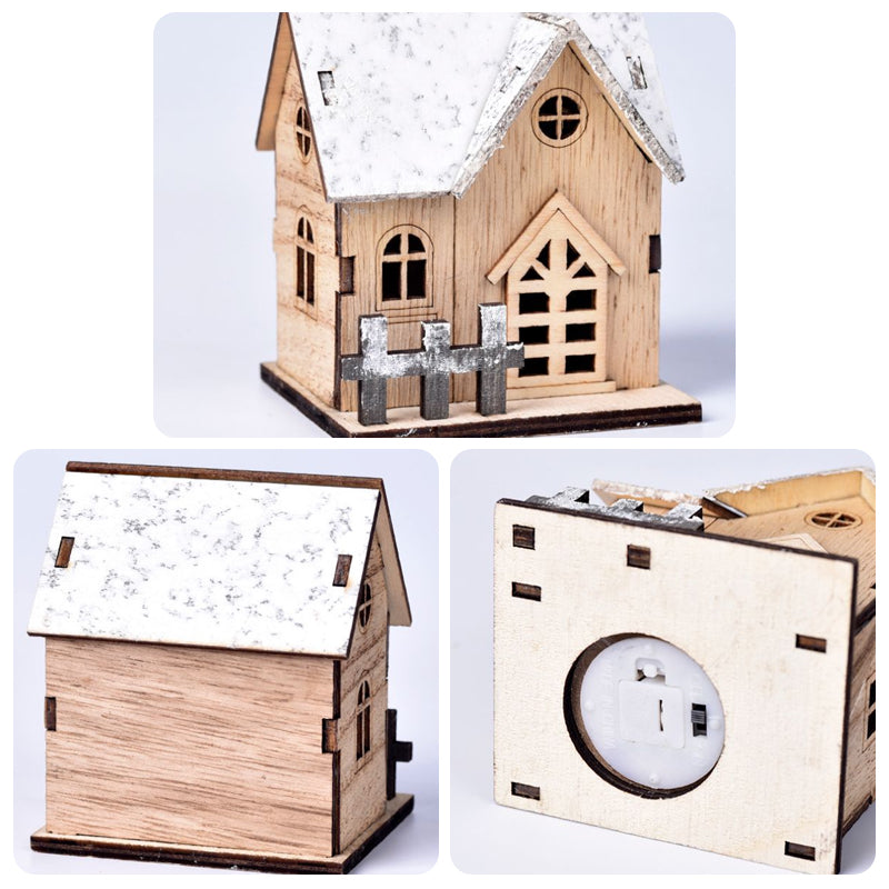 Brehn | Weihnachtlich beleuchtetes Haus