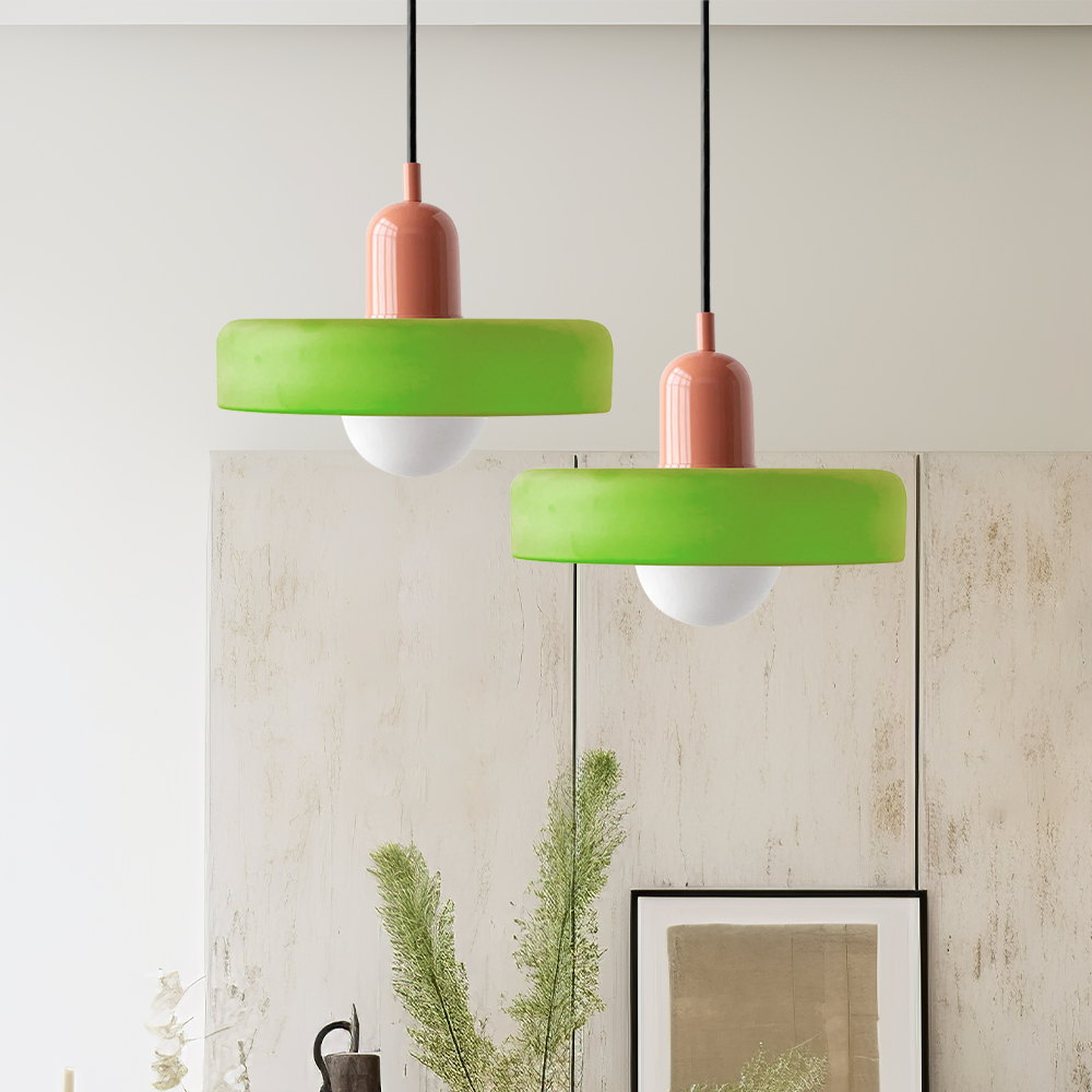 Farbenfrohe Bauhaus-Style Pendelleuchte - StiloGlas | Brehn