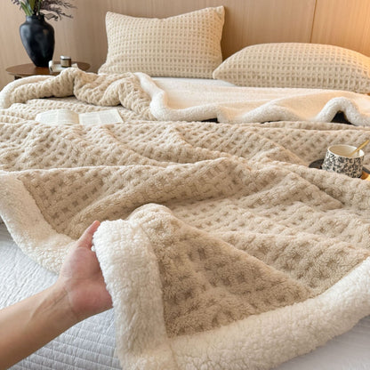 Waffel-Wohndecke mit Lammfleece-Imitat, doppellagig