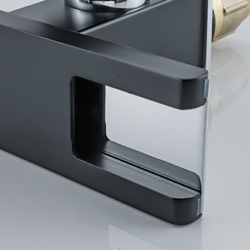 Wasserfall-Basin-Mischer-Armatur quadratischer Hebelgriff mit LED-Dreifarbbeleuchtung