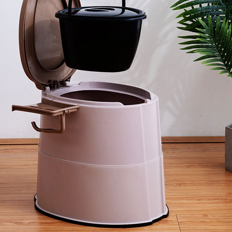 Zeitgenössische Kunststoff-Wandtoilette mit Toilettensitz für das Badezimmer