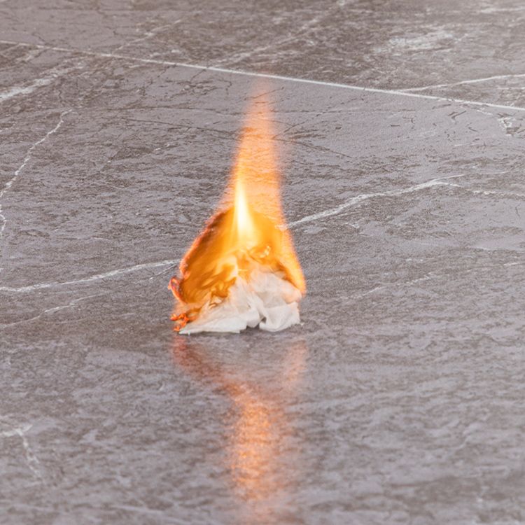 Vinylboden Selbstklebend und Feuchtigkeitsbeständig Feuerfest