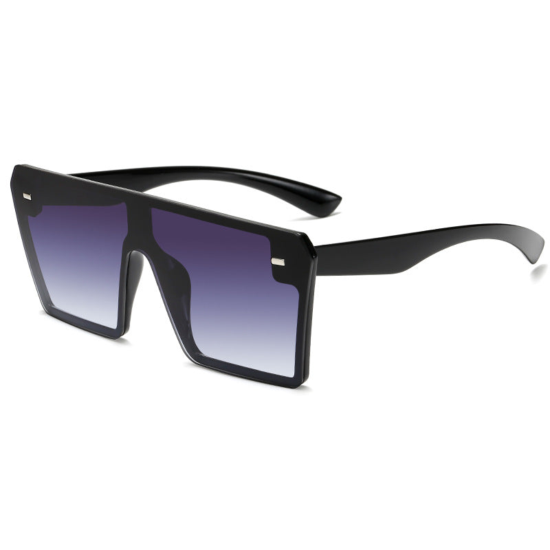 Damen Oversized Sonnenbrille im futuristischen Design Brehn