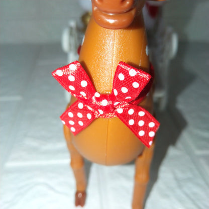 Weihnachtsdekorationsschlitten mit Rentier