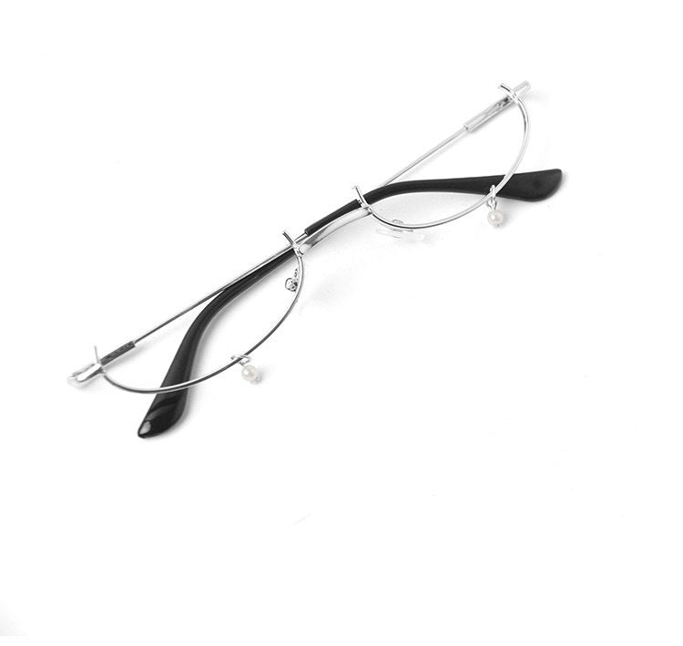 Elegante Lange Perlenkette Brillenhalter Brehn