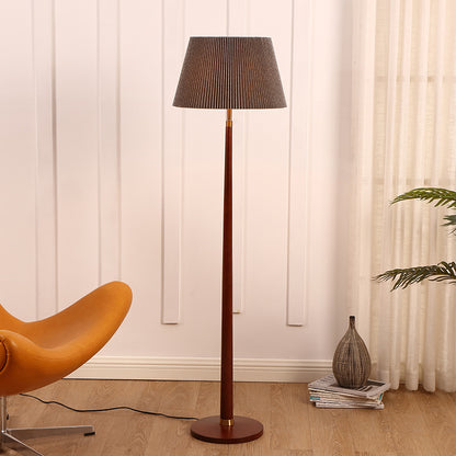 Mid-Century Modern Stehlampe mit gepławtem Schirm