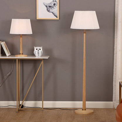 Mid-Century Modern Stehlampe mit gepławtem Schirm