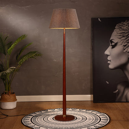 Mid-Century Modern Stehlampe mit gepławtem Schirm