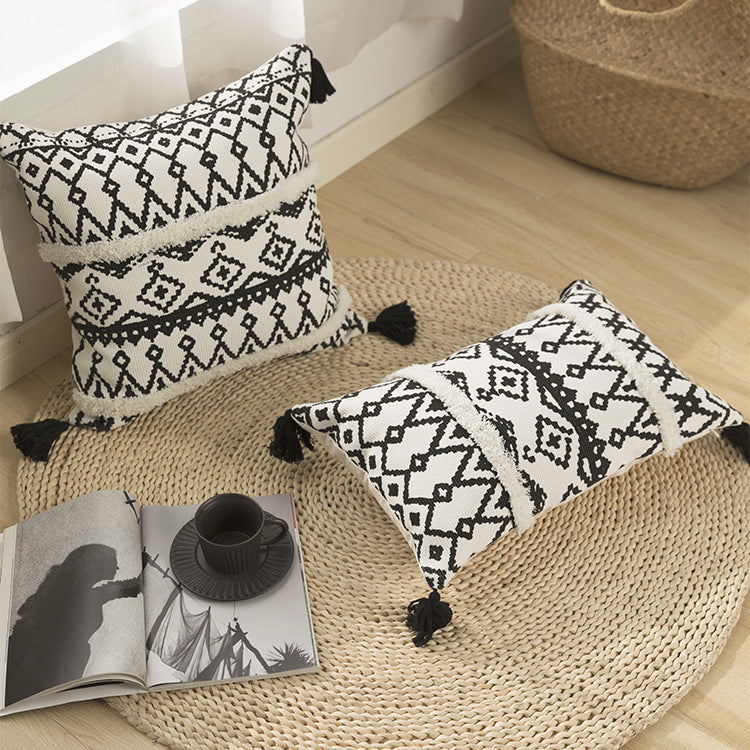 Rechteckiges Boho-Lendenkissen mit Jacquard‑Webung, Fransenstreifen und Eckquasten Brehn