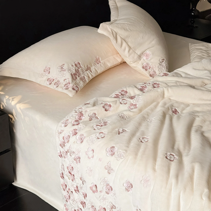 Milchfaser-Fleece-Bettwäsche-Set mit Stickerei