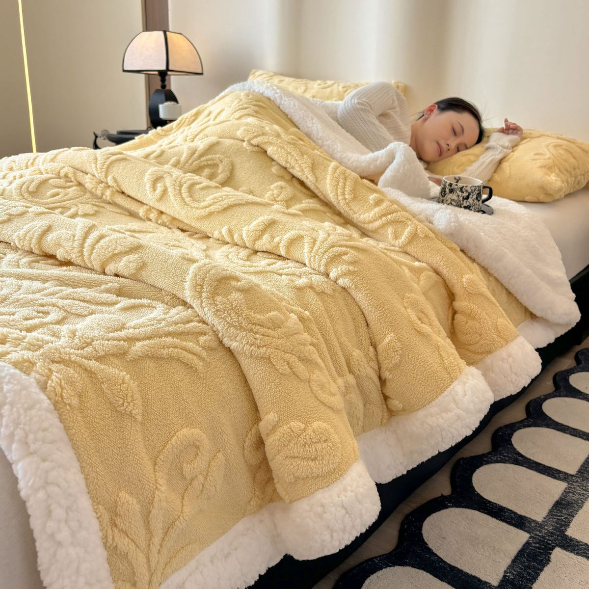 Jacquard-Wohndecke mit Lammfleece