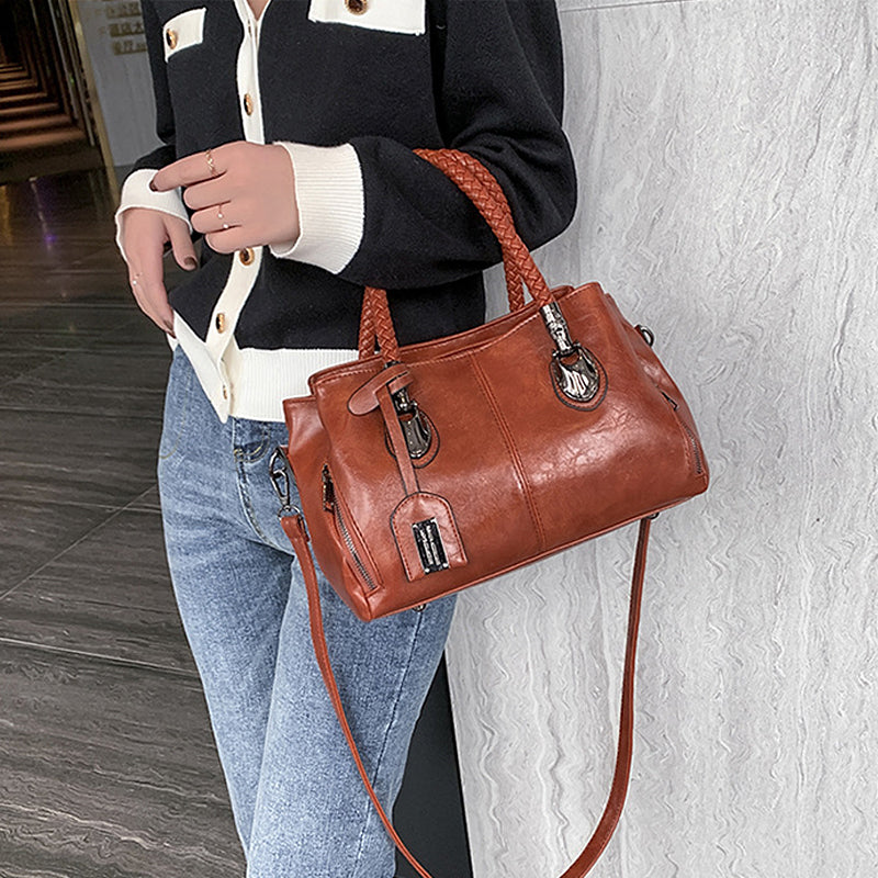 Brehn | Neue Handtaschen aus Ölwachsleder Boston, große Tragetasche aus weichem Leder