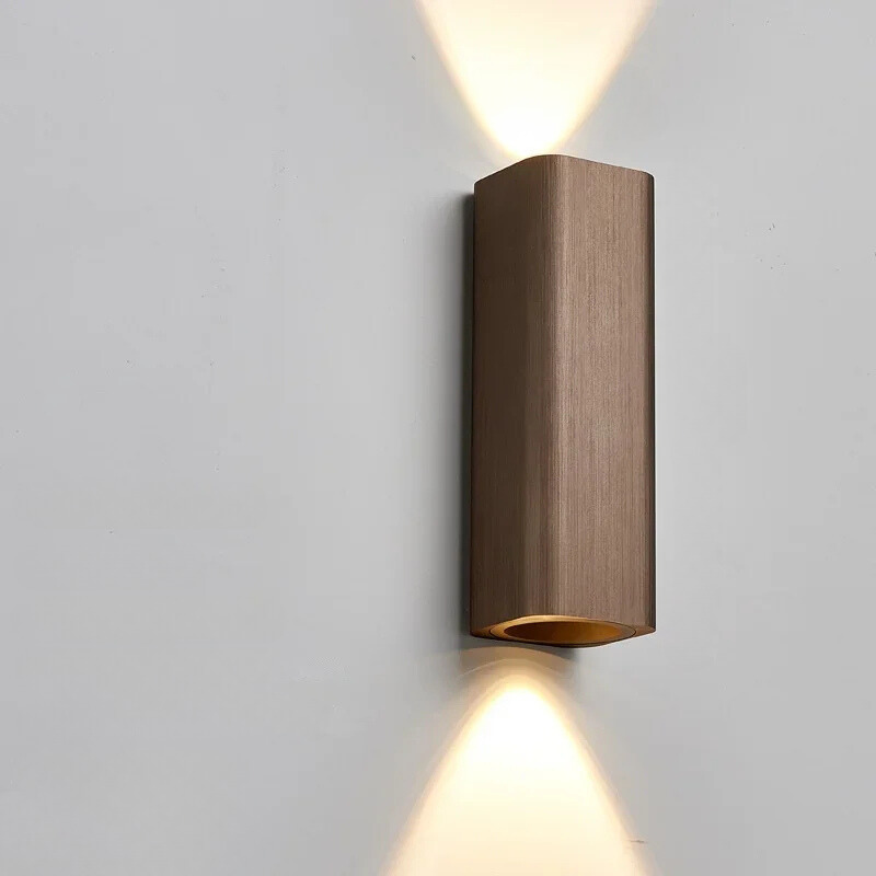 LumiGlow - Stilvolle LED-Wandlampe mit Warm- und Kaltlicht | Brehn