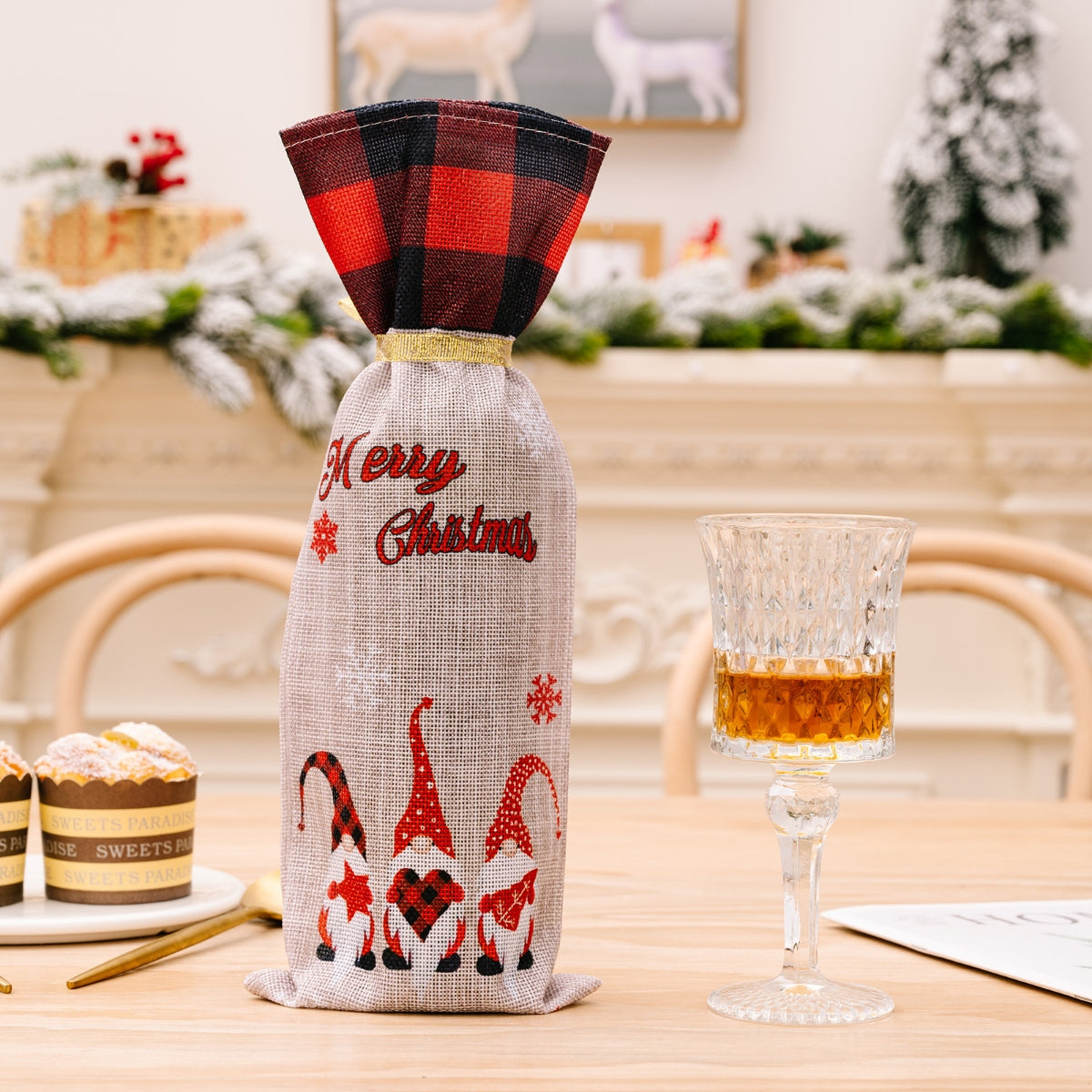 Brehn | 2-teiliges Weihnachtskaro-Weinflaschenüberzüge