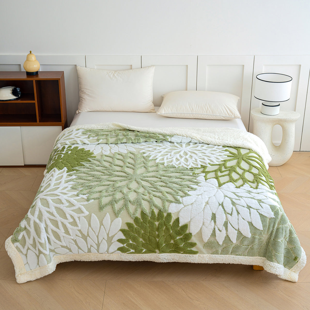 Warme Doppel-Kuscheldecke mit Lammfleece-Imitat