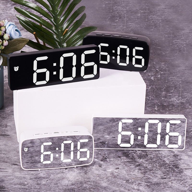 Digitaler Alarmwecker mit Großem Led-Display Brehn