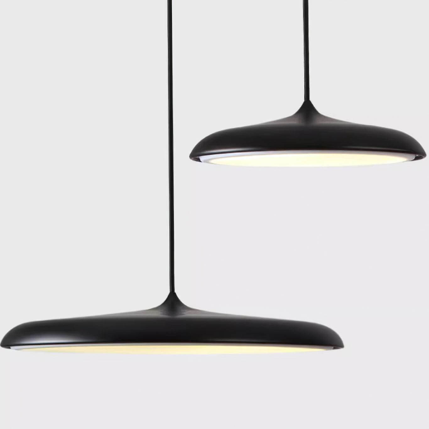 Hängelampe mit schlichter Form für moderne Interieurs