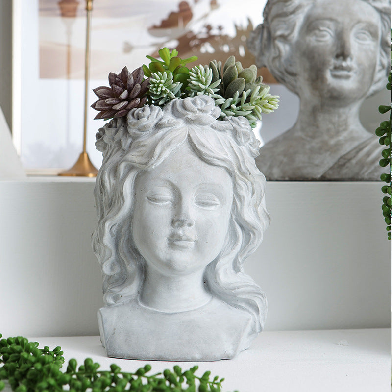 Kunstvolle Kopfskulptur Blumentopf Brehn