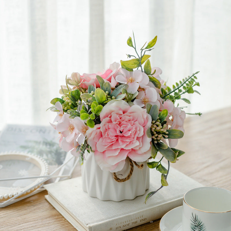 Charmante Blumenarrangement