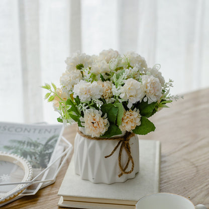 Charmante Blumenarrangement