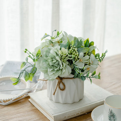 Charmante Blumenarrangement