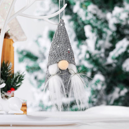 Weihnachtlicher Wichtel-Anhänger mit Pailletten