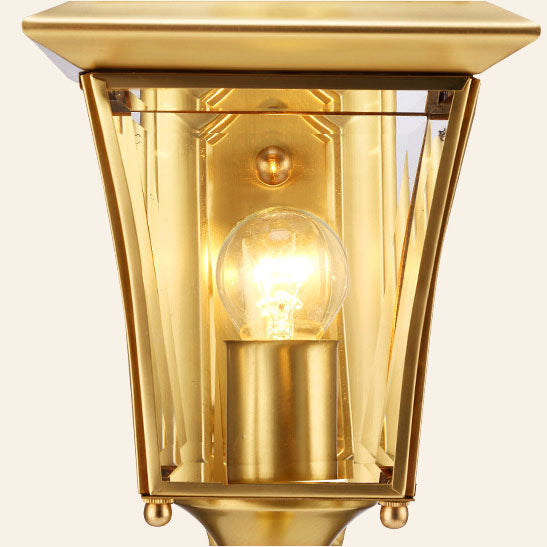 Europäischer moderner Luxus viereckiger Messing-Glas wasserdichter 1-Licht Außenwand-Lampe | Brehn