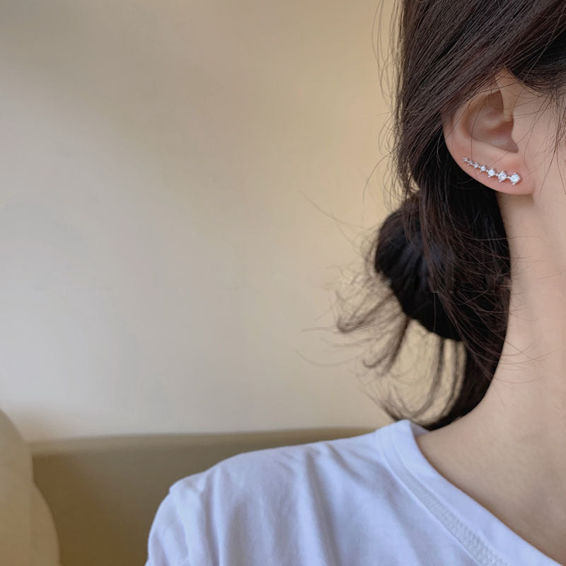 Brehn | LuxeSparkle Sophisticated Diamond Accent