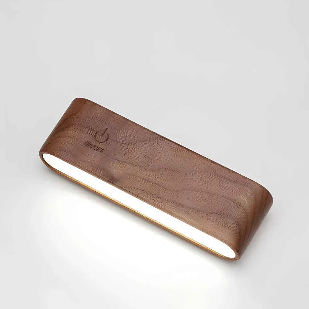 Pivot Motion Spot Light | Brehn