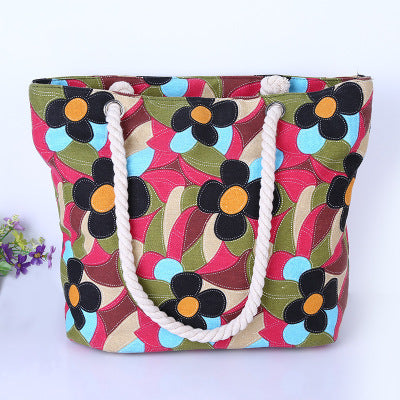 Große und Farbenfrohe Strandtasche mit Blumenmuster Brehn
