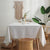 Elegante strukturierte Tischdecke