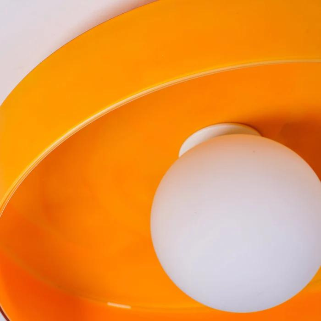 Runde Deckenlampe mit stilvoller Funktionalität - LumiSphere | Brehn