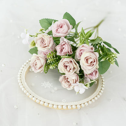 Künstlicher Blumenstrauß