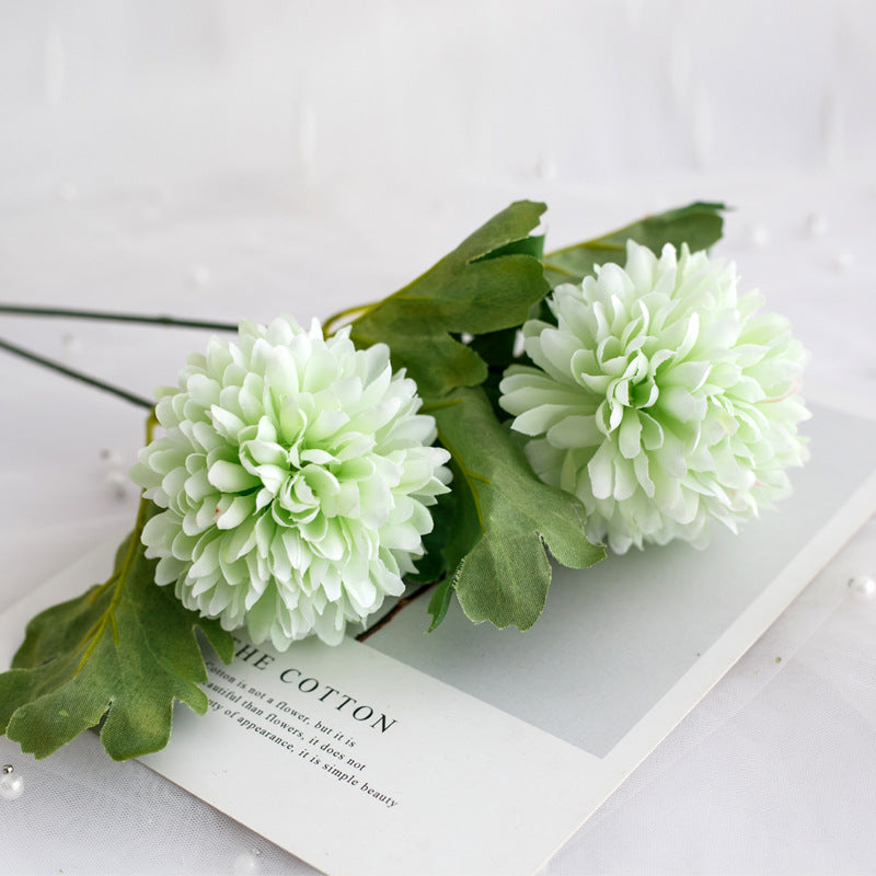 Lebensechte Chrysant Blumenstiel